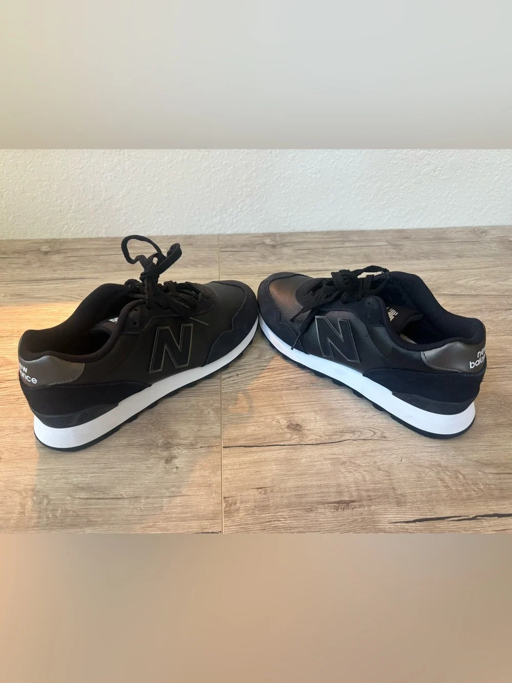 New Balance athletic sneakers NEW